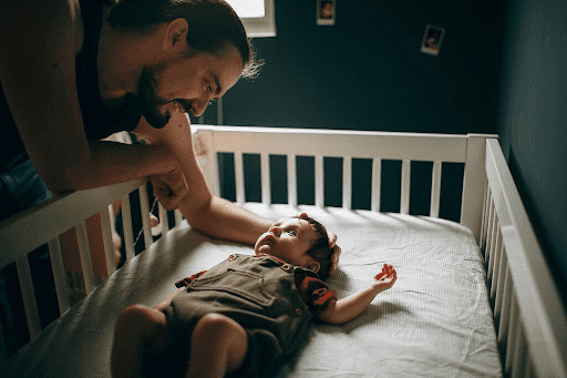 how to get newborn to sleep in crib